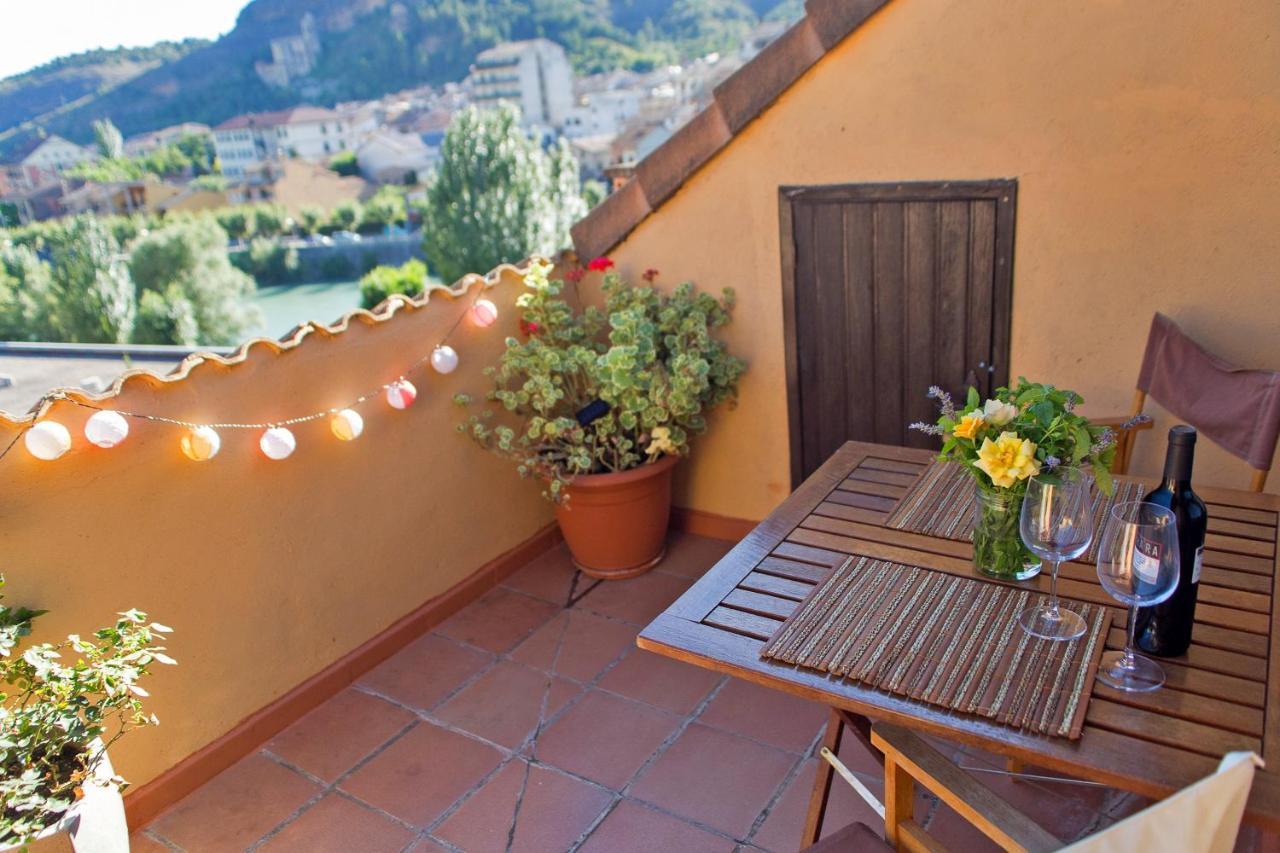 Appartement Atico Con Terraza En Graus-Pirineo De Huesca Extérieur photo